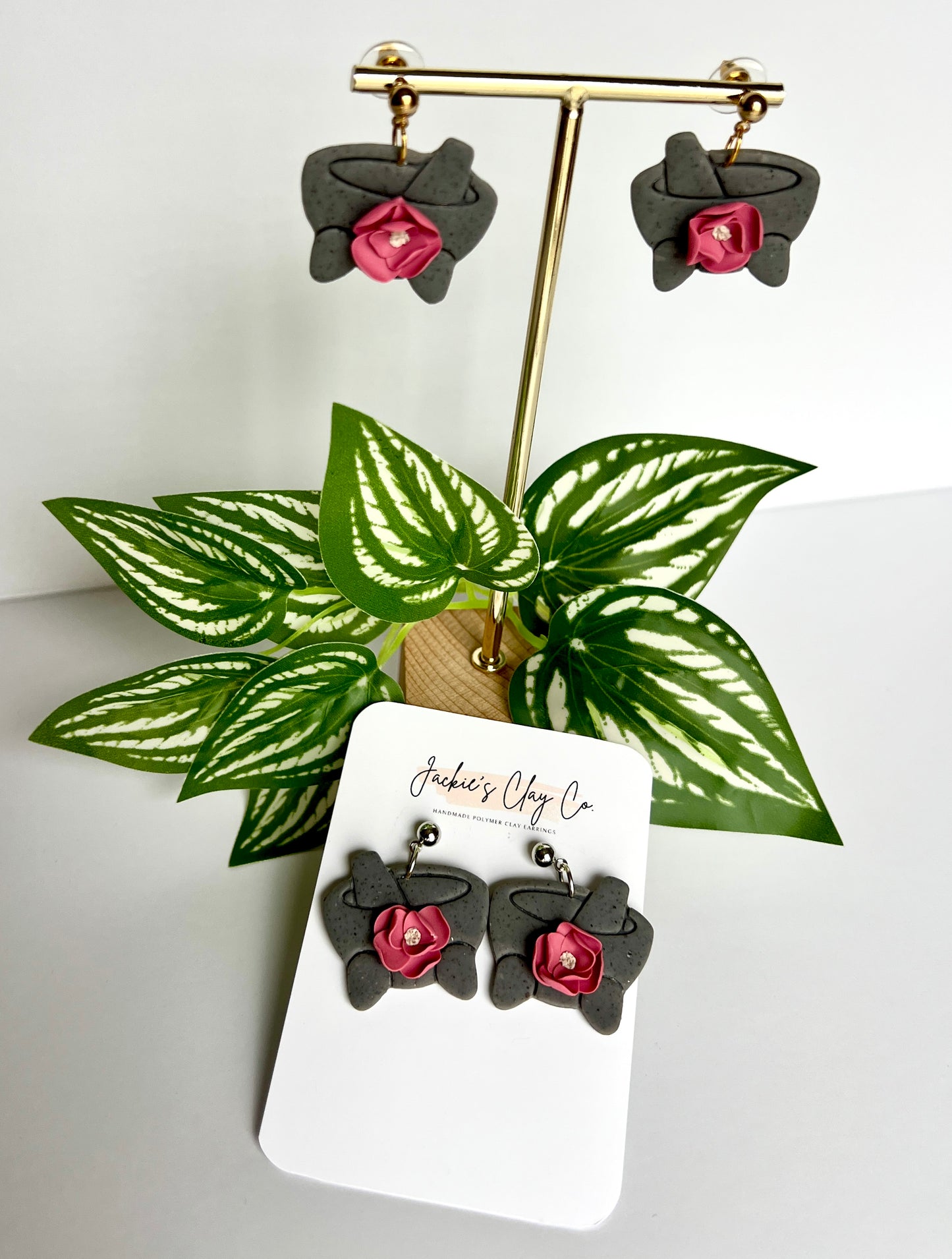 Molcajete Dangles